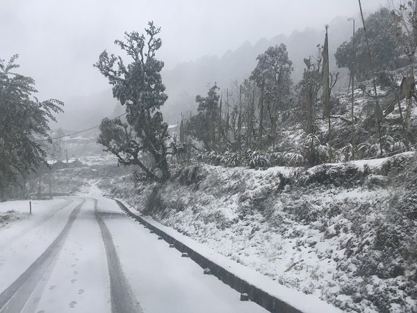 5-TareyBhir-Namchi-Snowfall@Ravangla-Tashiding (27)